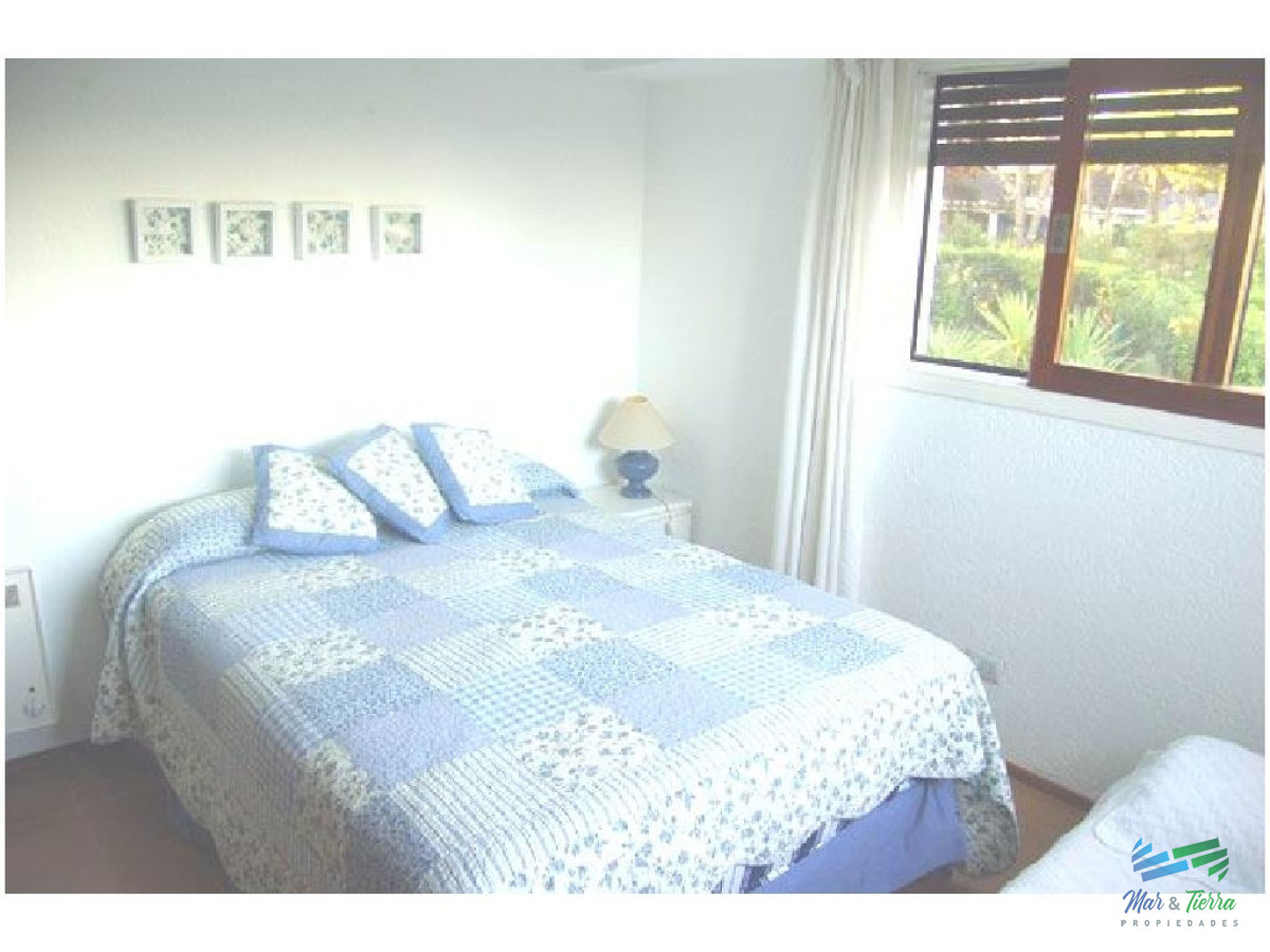 Apartamento ID.114 - MUY LINDO APARTAMENTO EN UNA DE LAS ZONAS MAS TRANQUILAS DE PUNTA DEL ESTE! PRIMERA LINEA.