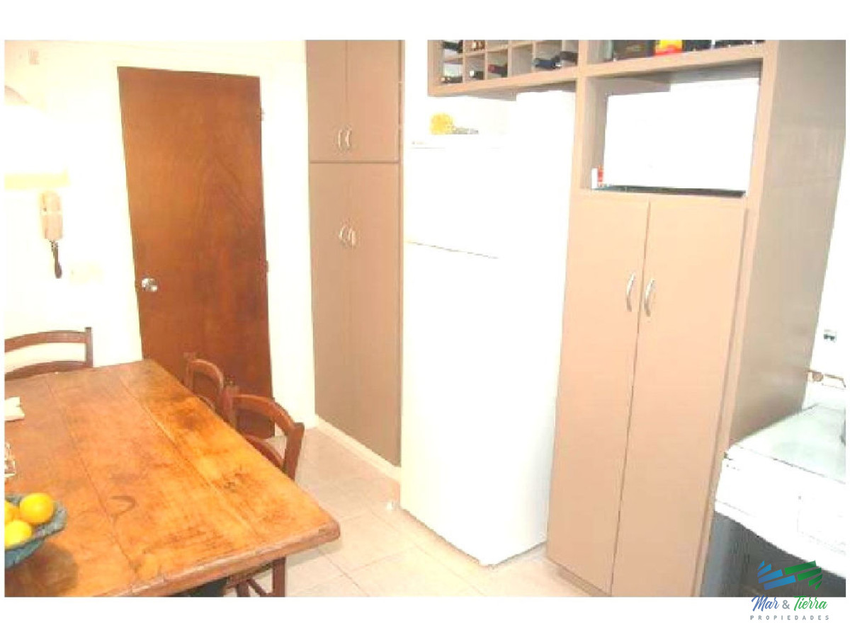 Apartamento ID.114 - MUY LINDO APARTAMENTO EN UNA DE LAS ZONAS MAS TRANQUILAS DE PUNTA DEL ESTE! PRIMERA LINEA.