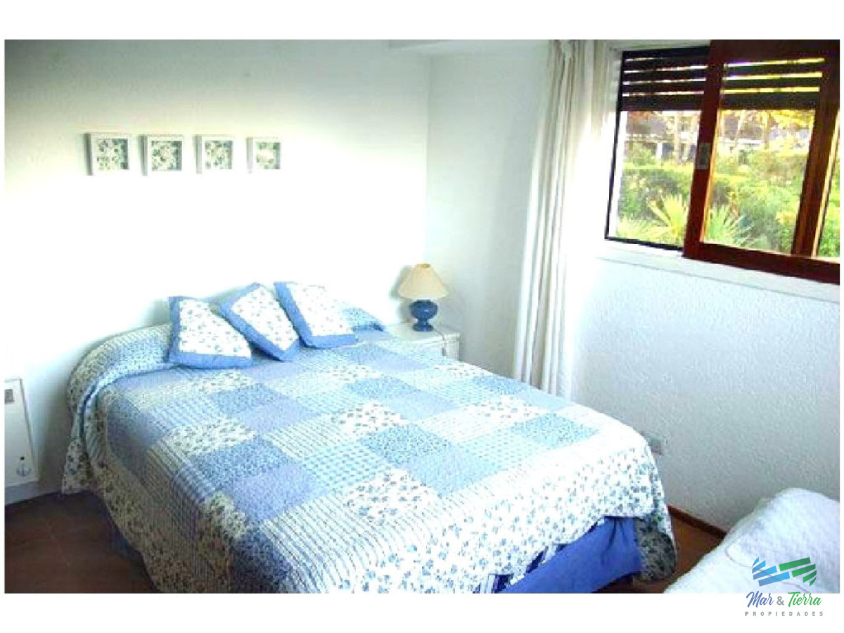 Apartamento ID.114 - MUY LINDO APARTAMENTO EN UNA DE LAS ZONAS MAS TRANQUILAS DE PUNTA DEL ESTE! PRIMERA LINEA.