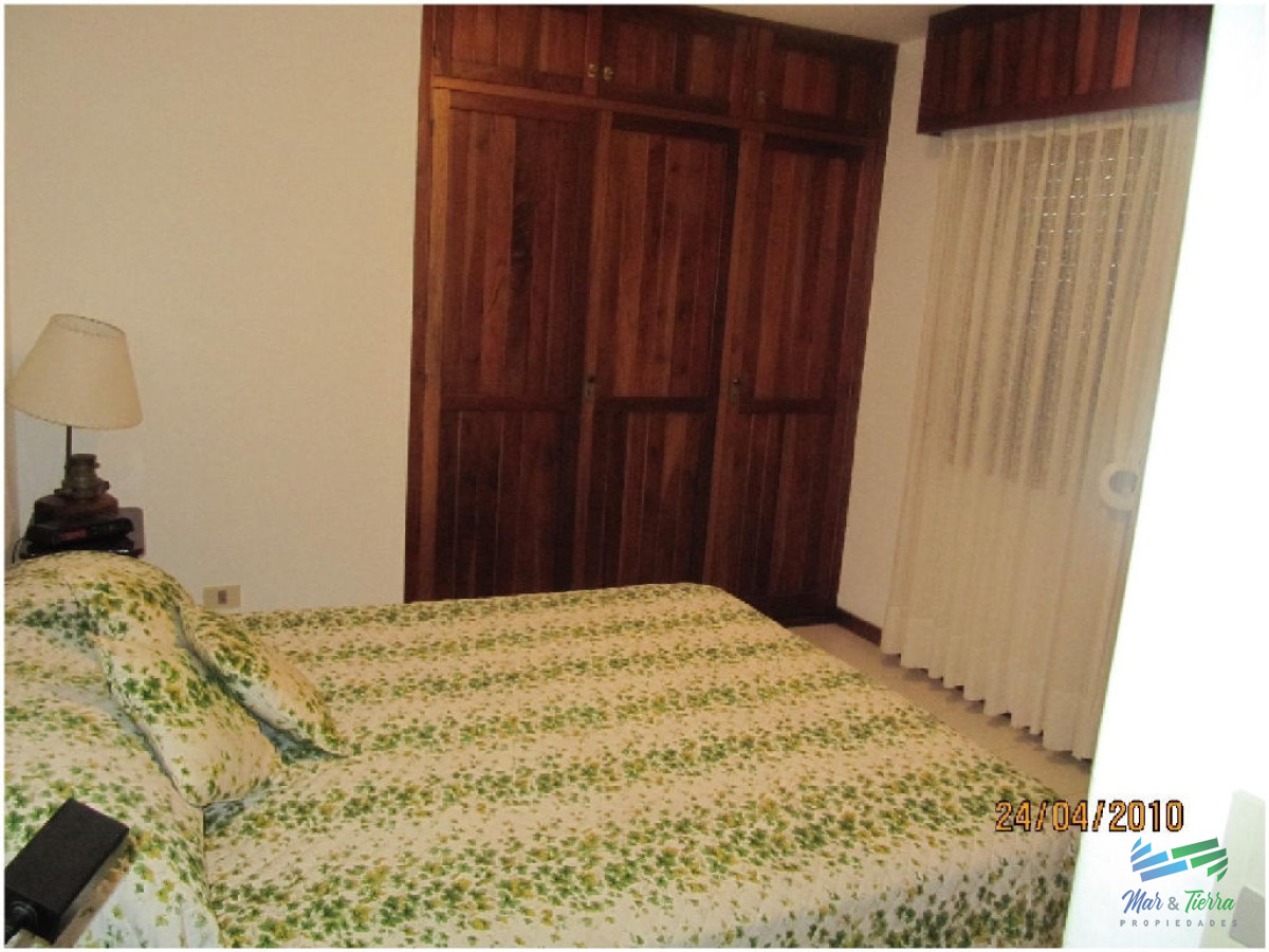 Apartamento ID.1210 - Apartamento en Peninsula, 3 dormitorios *