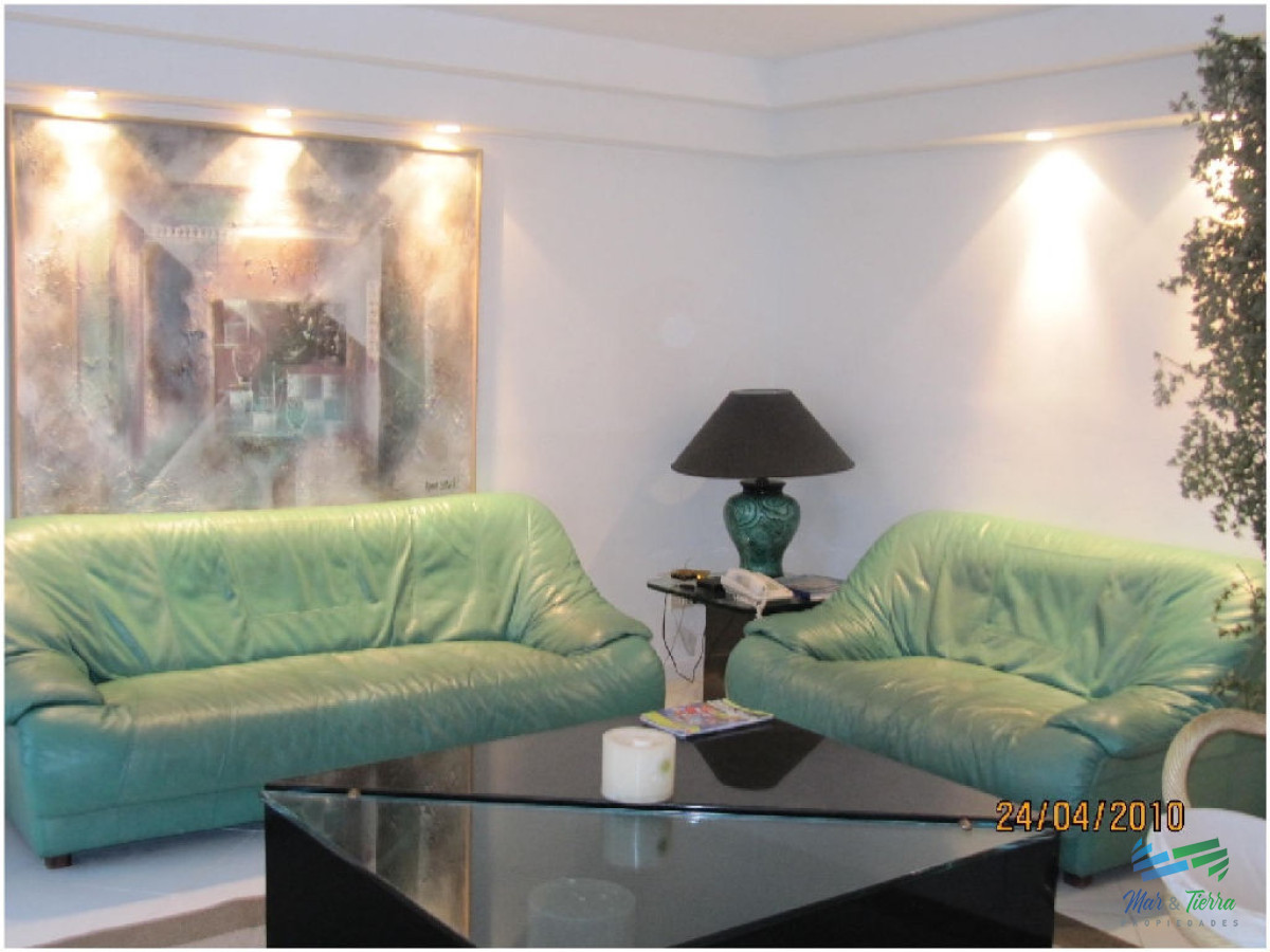 Apartamento ID.1210 - Apartamento en Peninsula, 3 dormitorios *