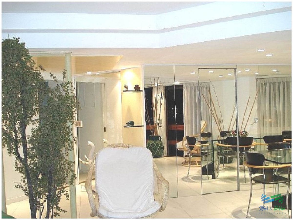 Apartamento ID.1210 - Apartamento en Peninsula, 3 dormitorios *