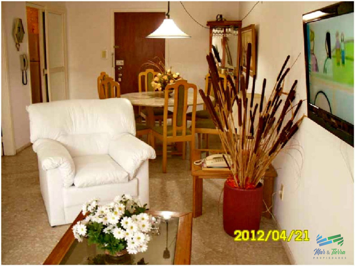 Apartamento ID.123 - En alquiler.. piso intermedio.. en el corazon de la Peninsula
