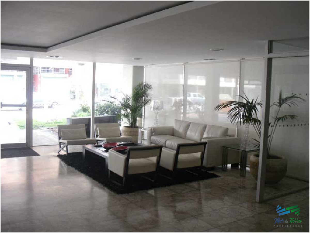 Apartamento ID.123 - En alquiler.. piso intermedio.. en el corazon de la Peninsula
