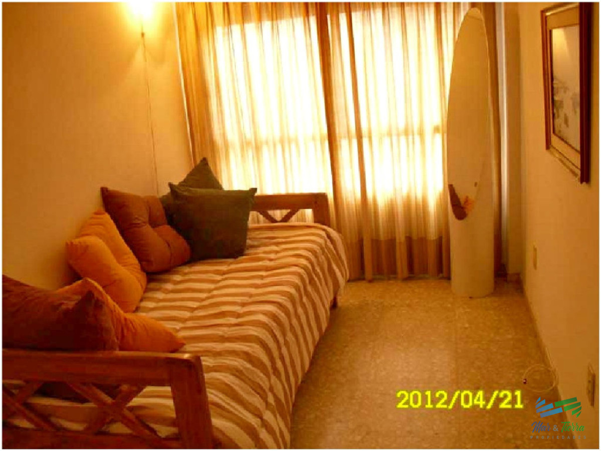 Apartamento ID.123 - En alquiler.. piso intermedio.. en el corazon de la Peninsula