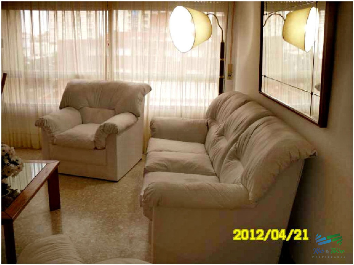 Apartamento ID.123 - En alquiler.. piso intermedio.. en el corazon de la Peninsula
