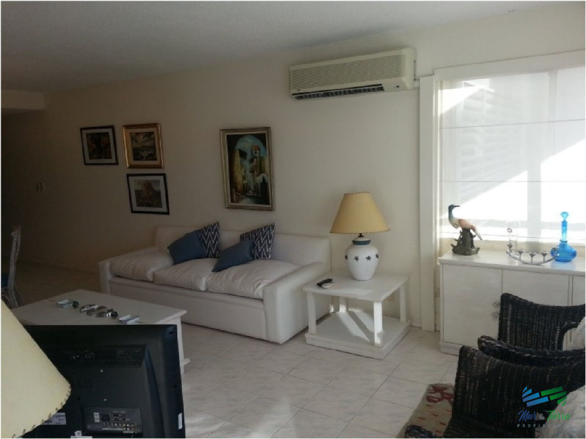 Apartamento ID.1379 - Apartamento en Mansa, 2 dormitorios *