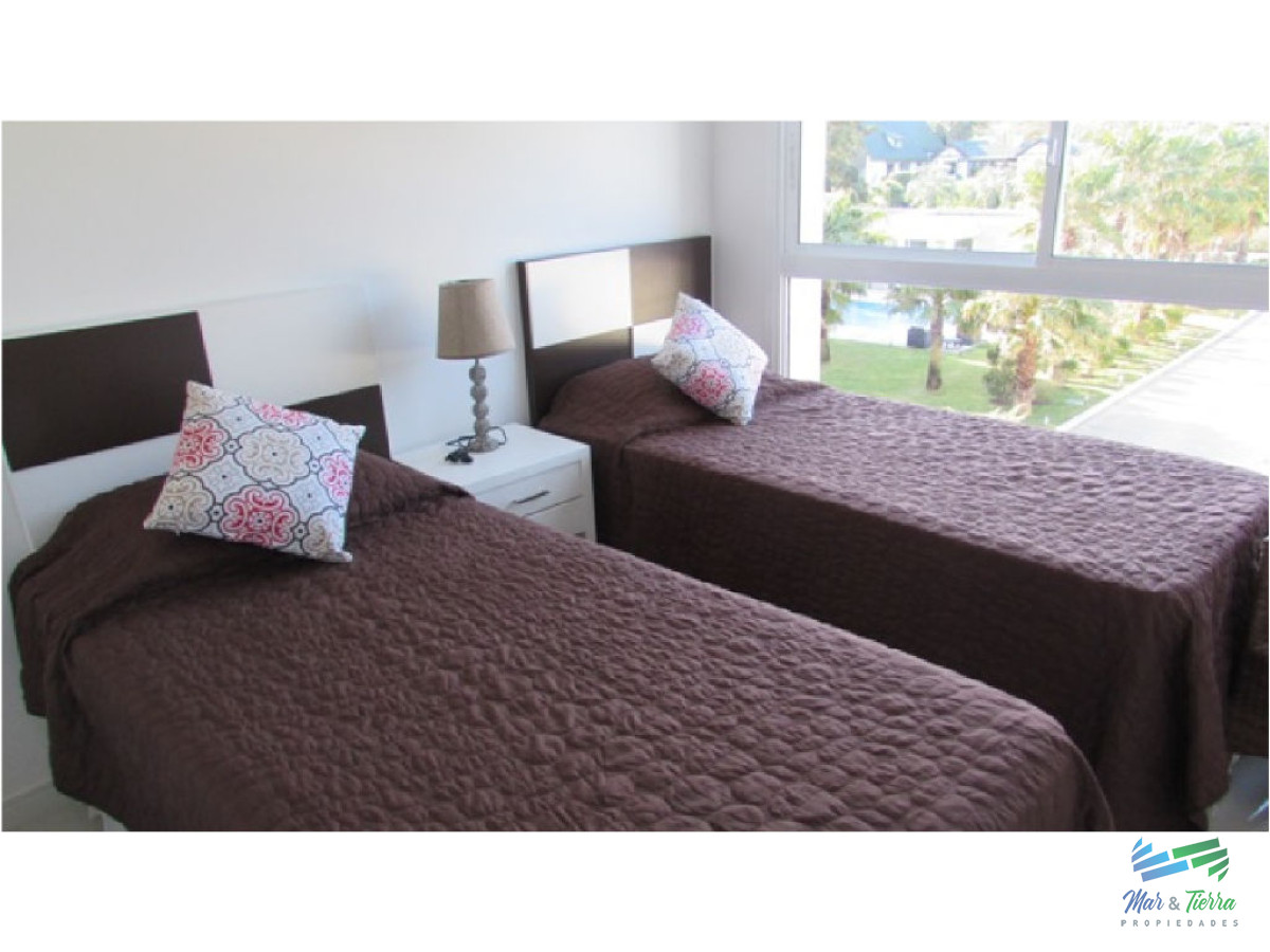 Apartamento ID.1409 - Apartamento en Pinares, 2 dormitorios *