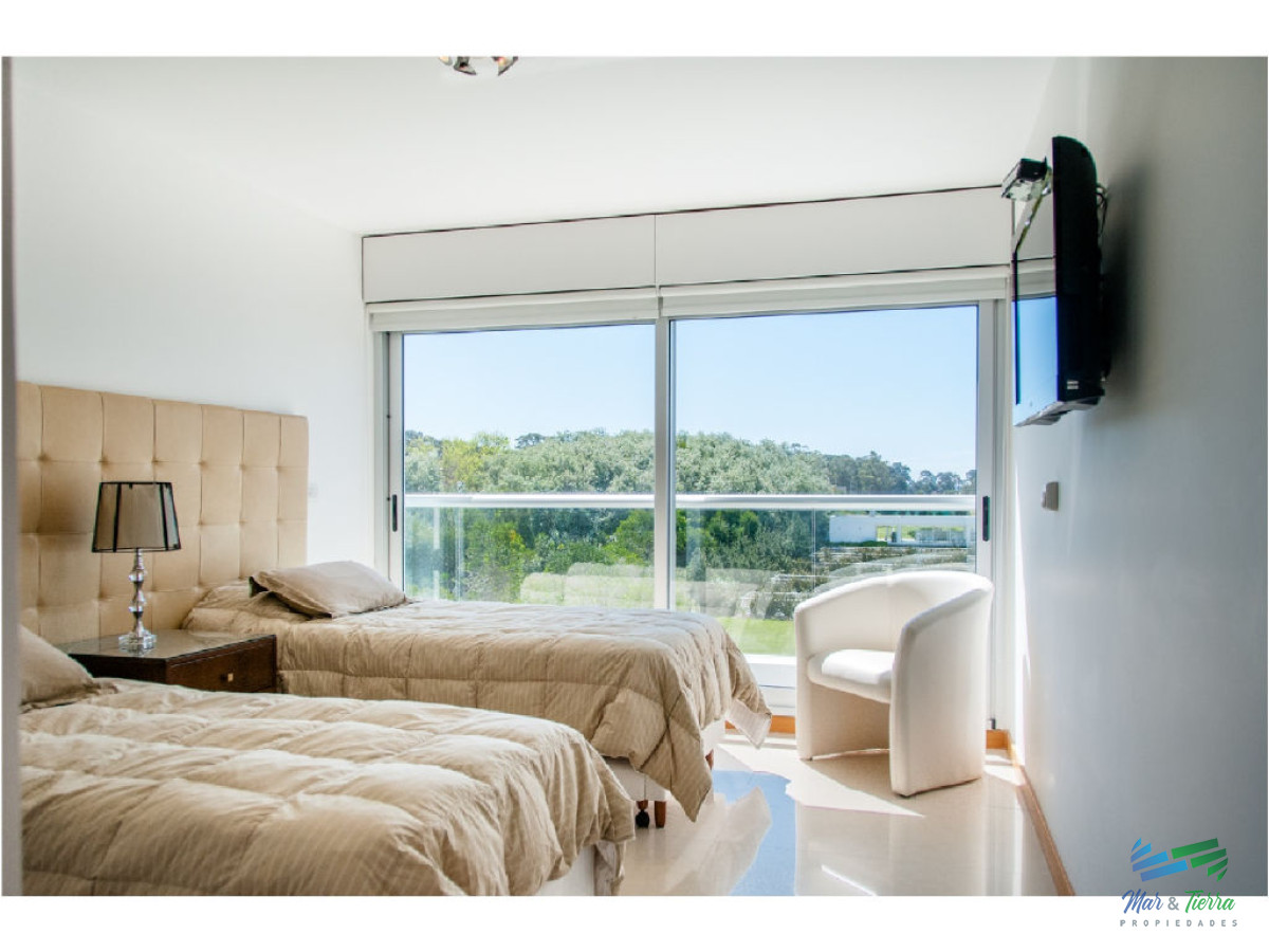 Apartamento ID.1430 - Apartamento en RincÃ³n del Indio, 2 dormitorios *