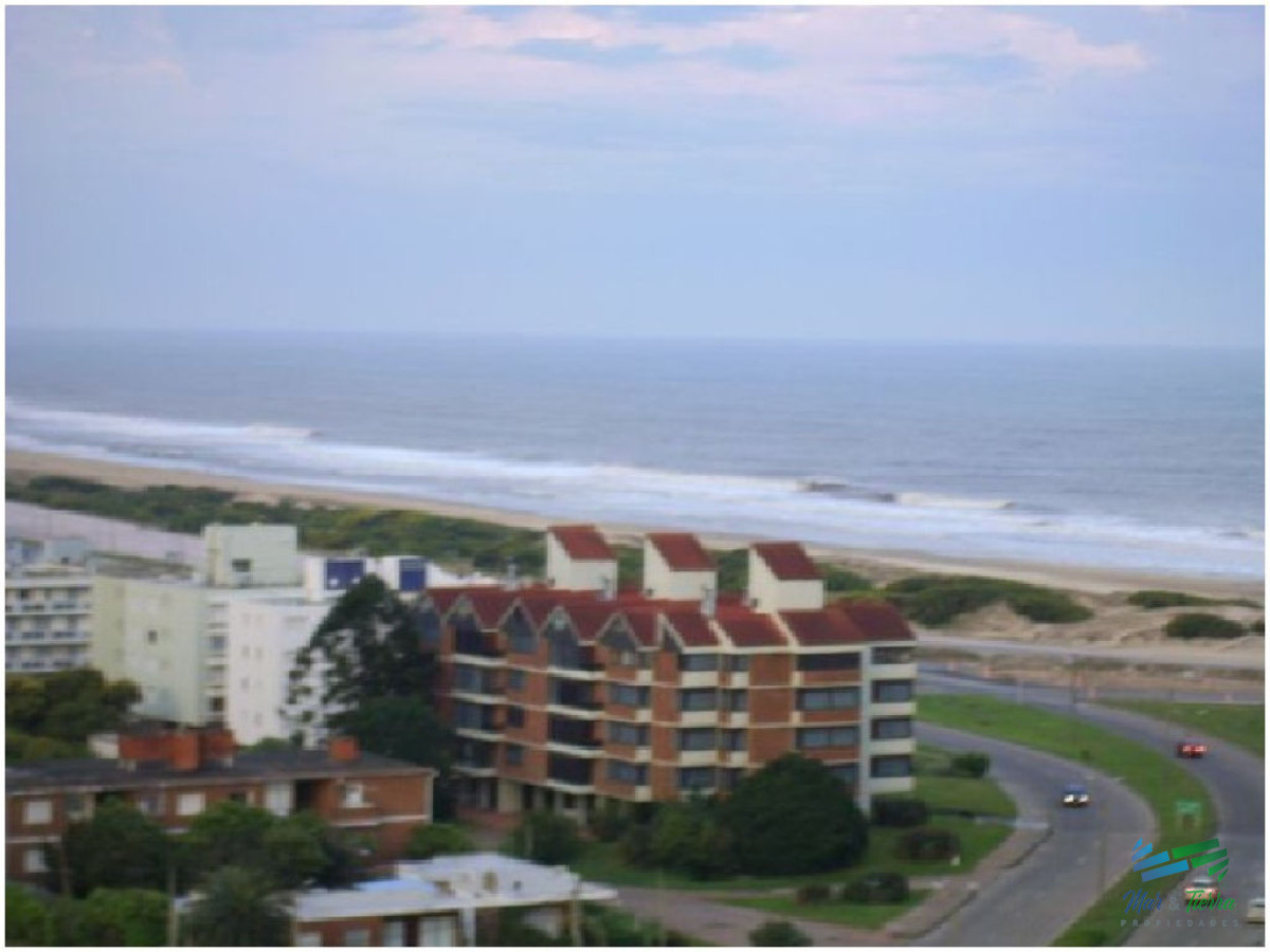 Apartamento ID.1435 - Apartamento en Brava, 2 dormitorios *