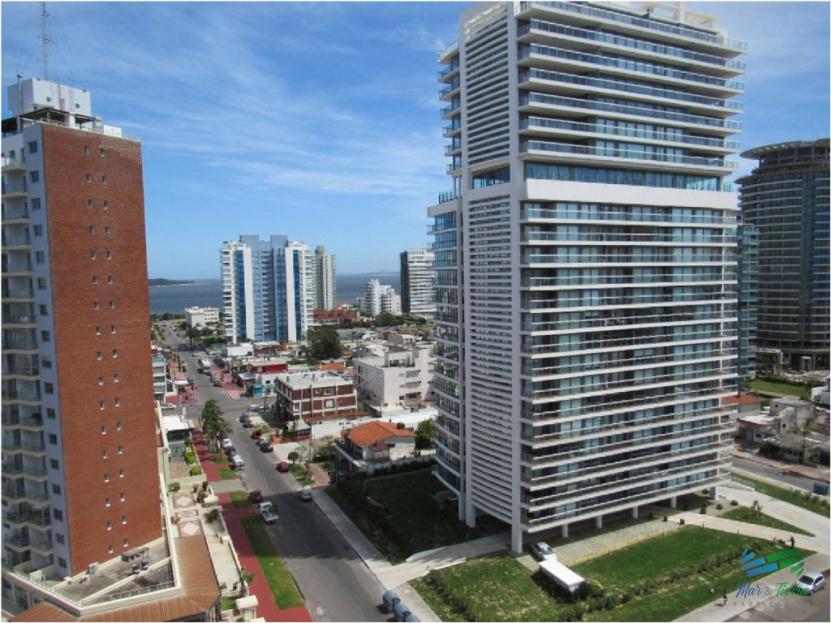 Apartamento ID.1459 - Excelente edificio sobre la Brava, 1 dormitorio