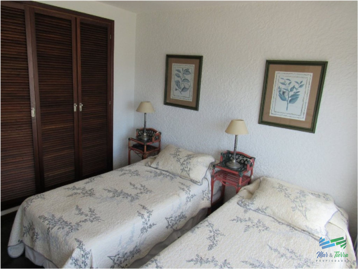 Apartamento ID.1459 - Excelente edificio sobre la Brava, 1 dormitorio