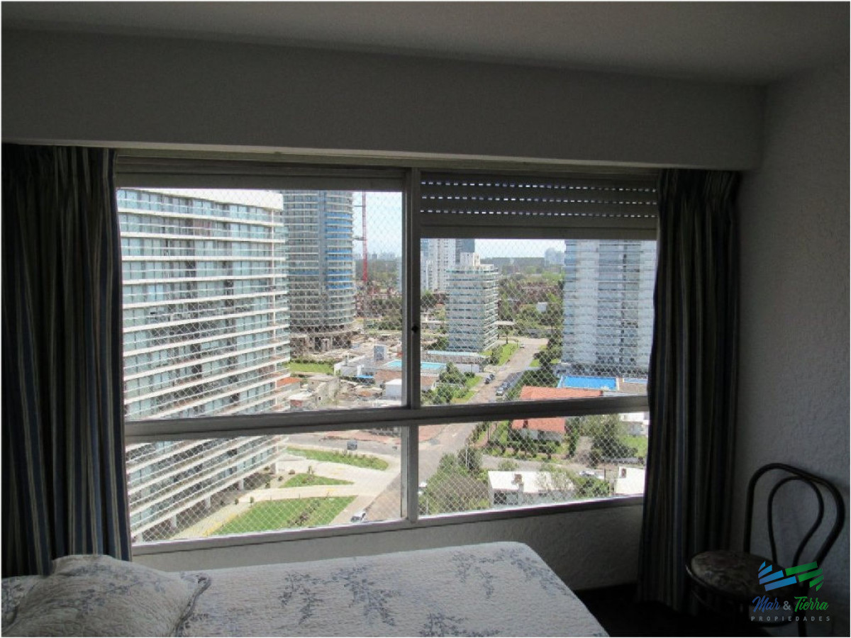 Apartamento ID.1459 - Excelente edificio sobre la Brava, 1 dormitorio