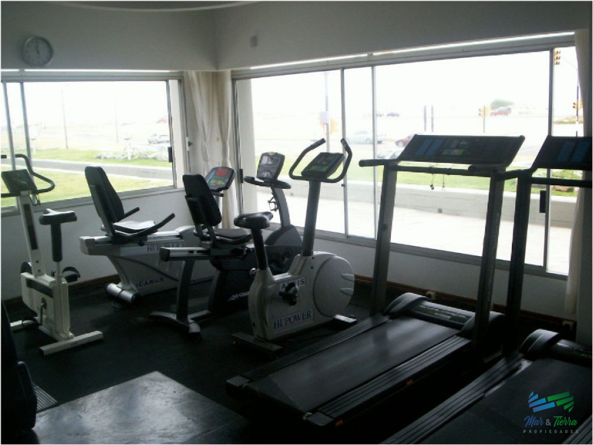 Apartamento ID.1459 - Excelente edificio sobre la Brava, 1 dormitorio