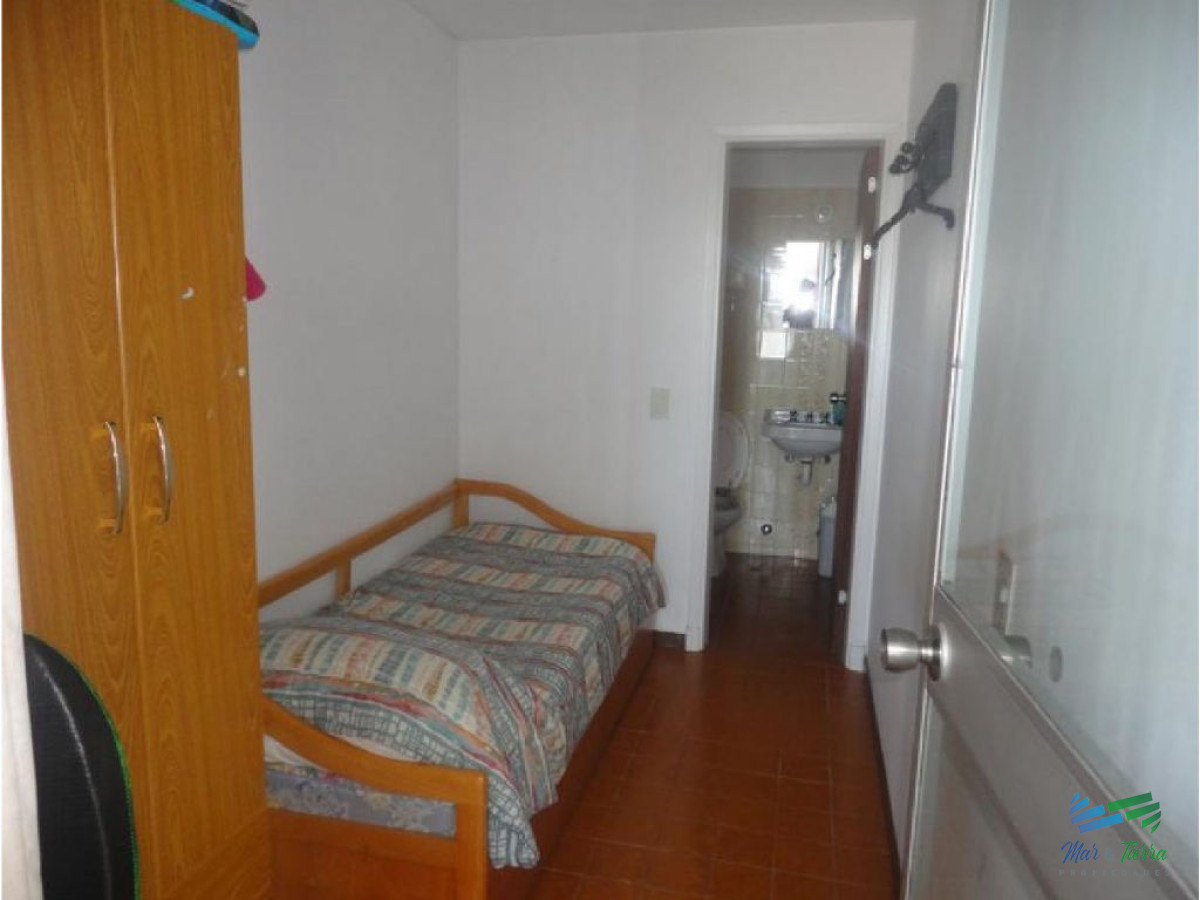 Apartamento ID.1482 - Espectacular planta, piso alto, primera línea frente al mar.