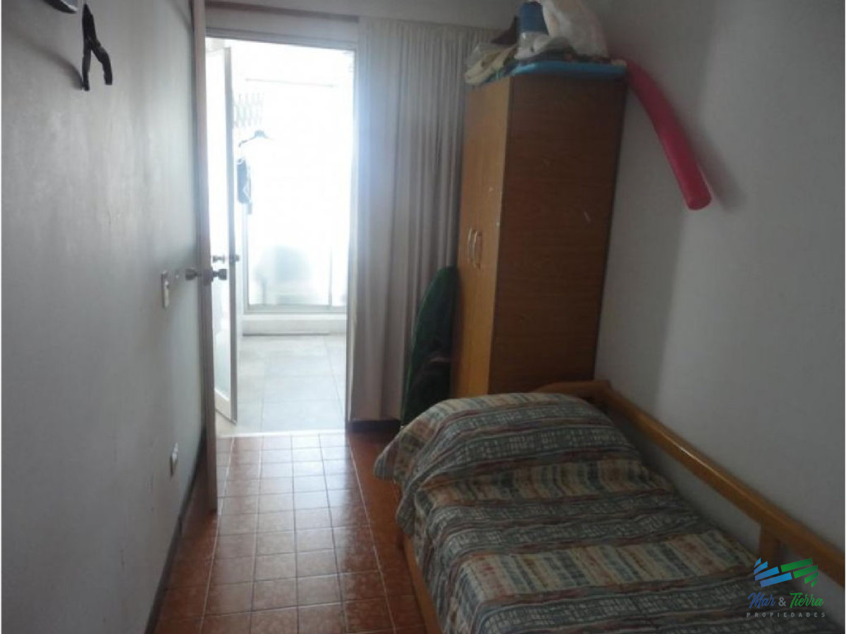 Apartamento ID.1482 - Espectacular planta, piso alto, primera línea frente al mar.