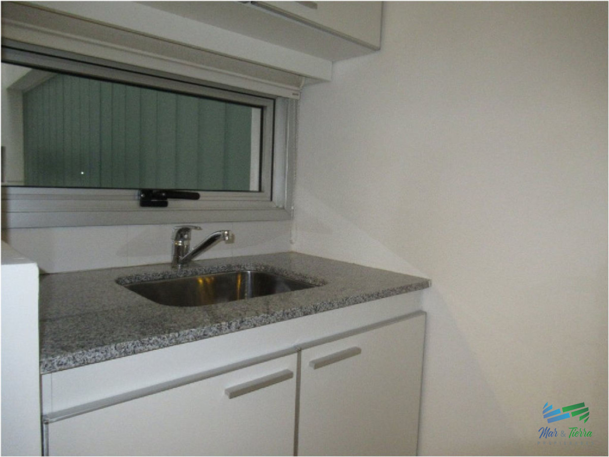 Apartamento ID.1506 - Apartamento de 3 dormitorios con excelente vista ,Punta del Este