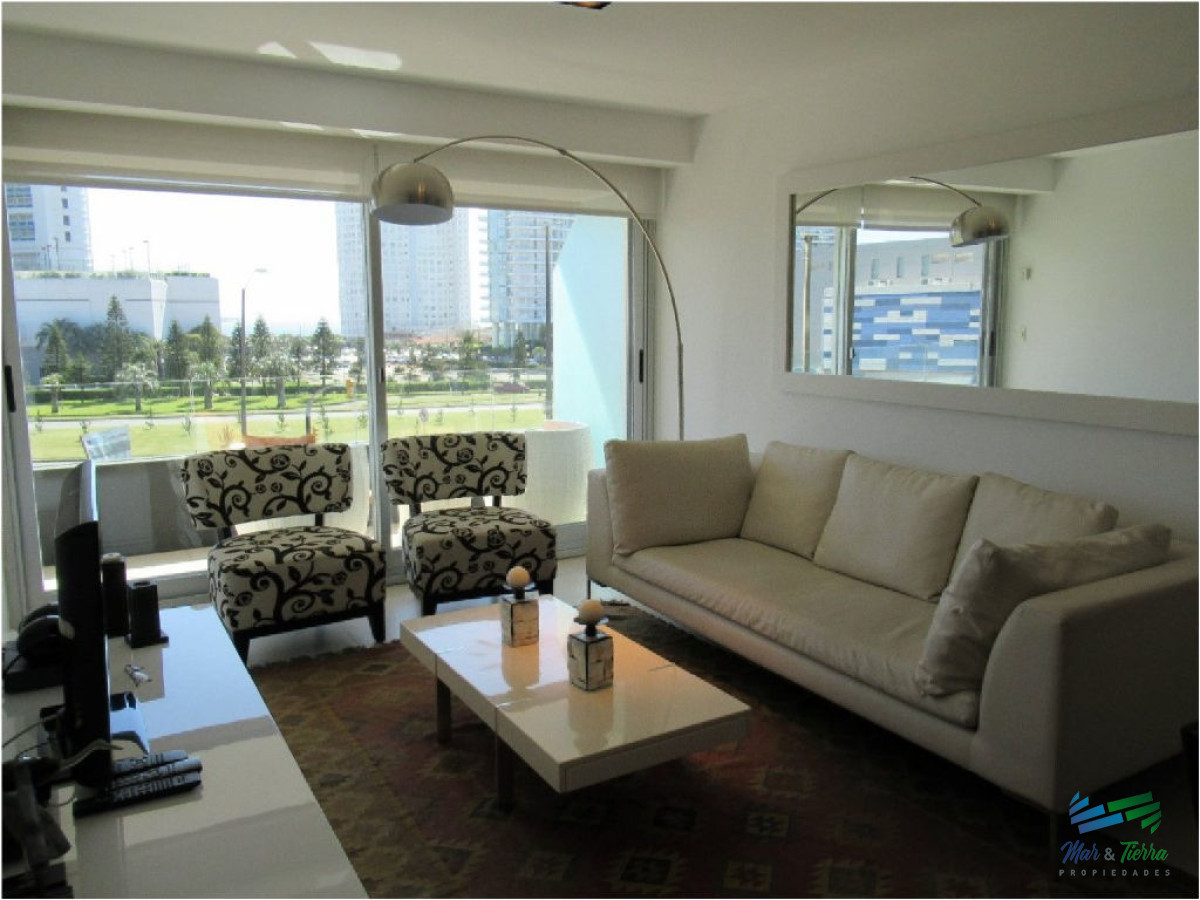Apartamento ID.1506 - Apartamento de 3 dormitorios con excelente vista ,Punta del Este
