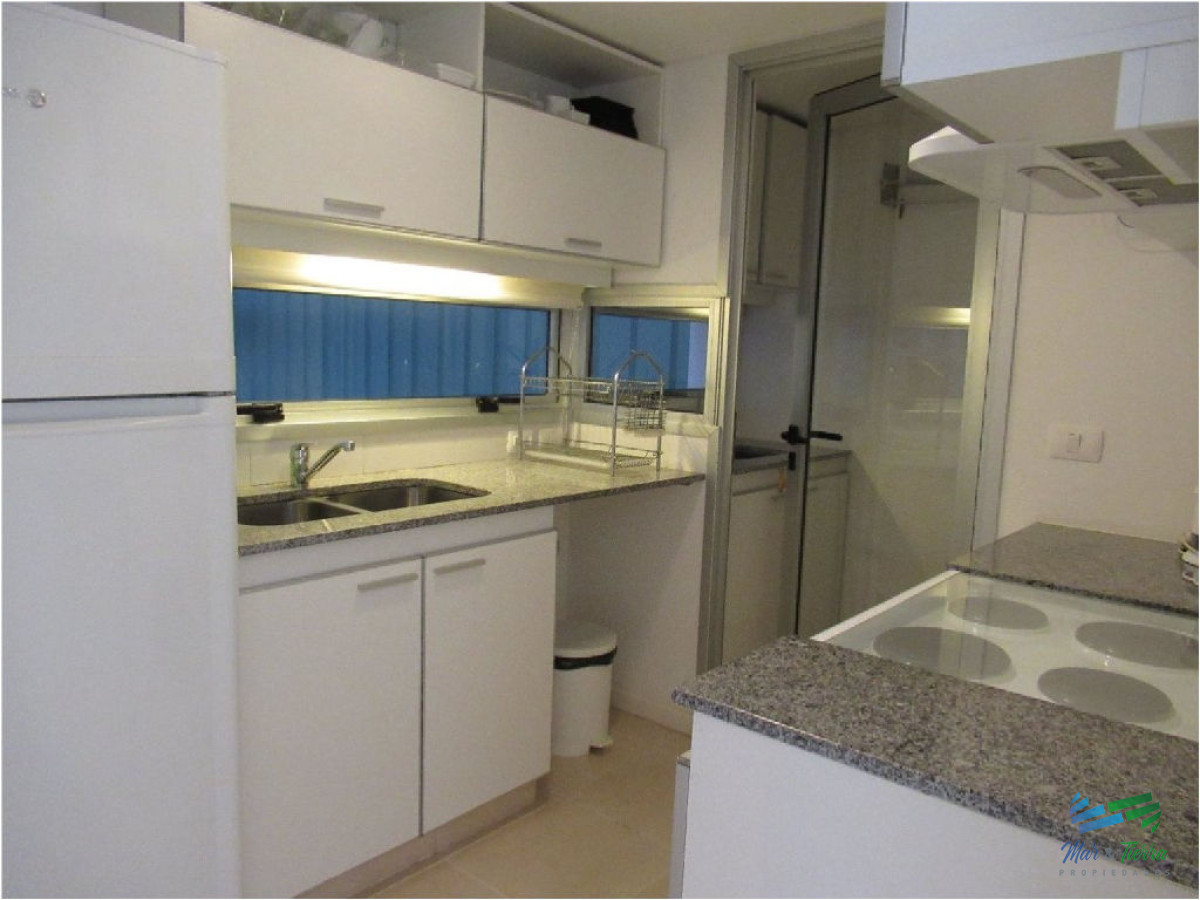 Apartamento ID.1506 - Apartamento de 3 dormitorios con excelente vista ,Punta del Este