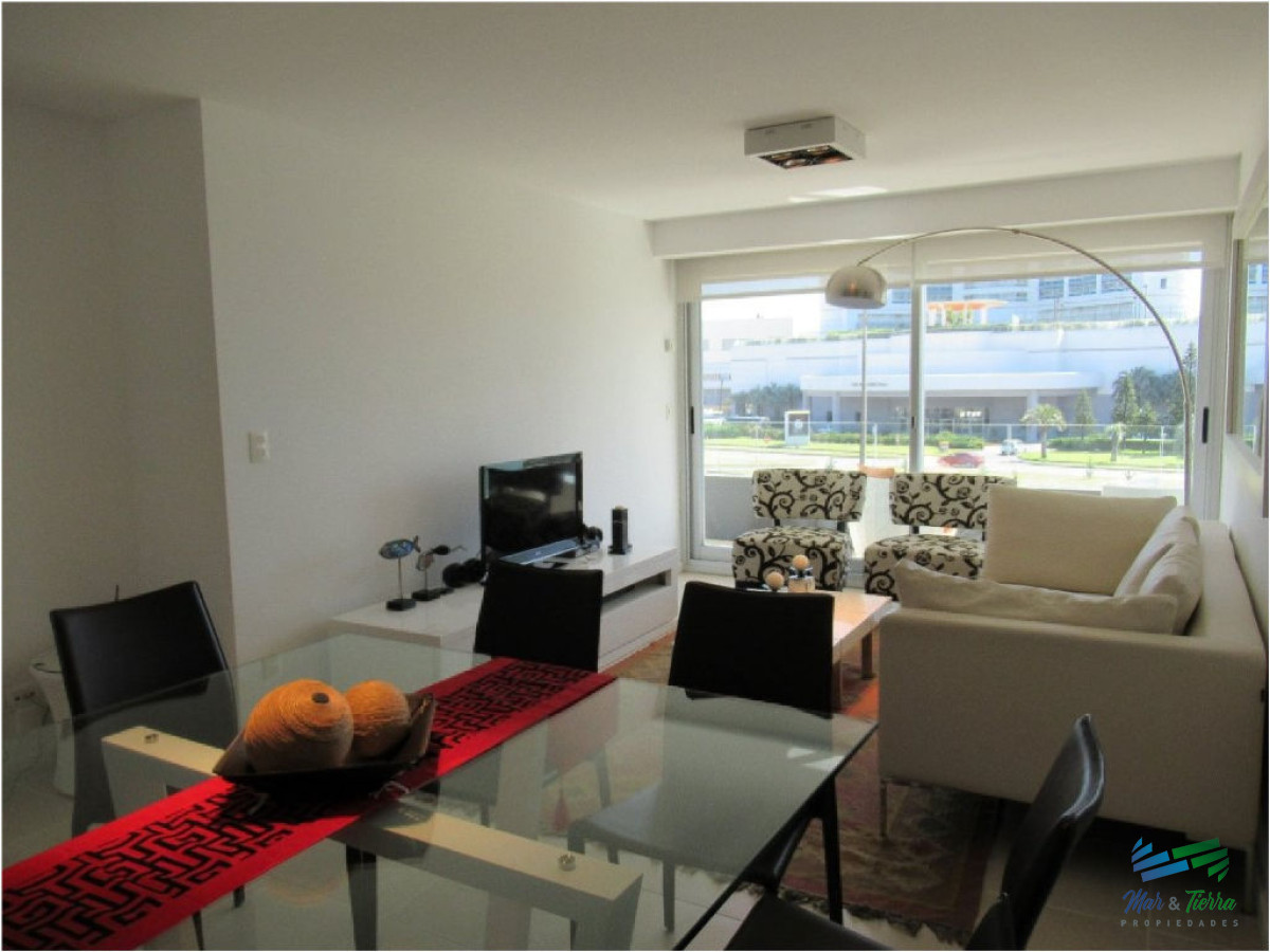 Apartamento ID.1506 - Apartamento de 3 dormitorios con excelente vista ,Punta del Este