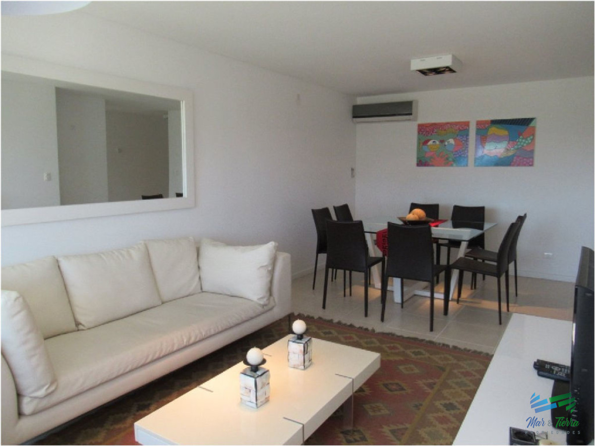 Apartamento ID.1506 - Apartamento de 3 dormitorios con excelente vista ,Punta del Este
