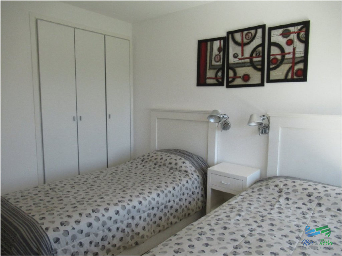 Apartamento ID.1506 - Apartamento de 3 dormitorios con excelente vista ,Punta del Este