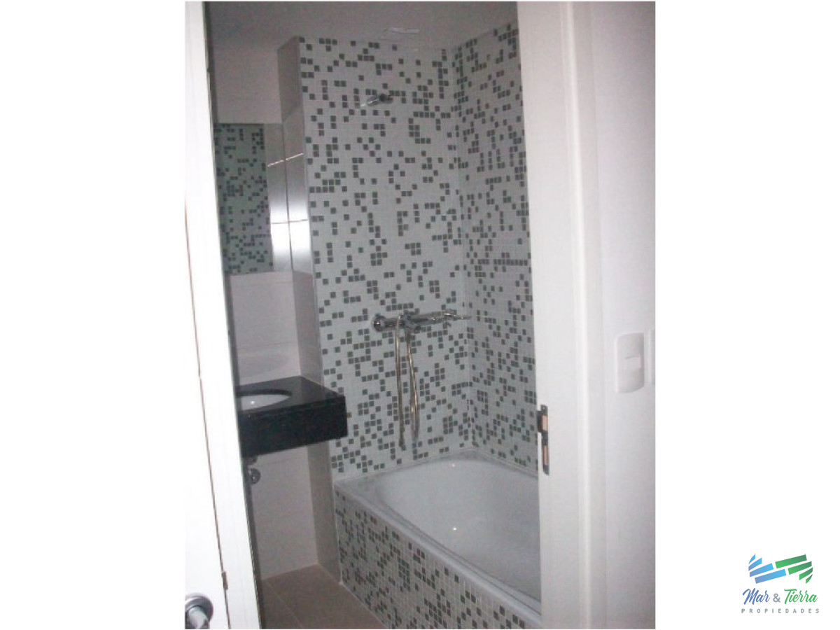 Apartamento ID.1507 - Apartamento de 2 dormitorios con vista al mar ,Punta del Este