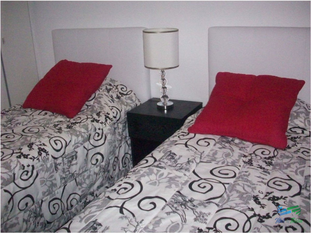 Apartamento ID.1507 - Apartamento de 2 dormitorios con vista al mar ,Punta del Este