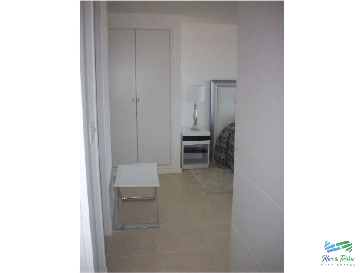 Apartamento ID.1507 - Apartamento de 2 dormitorios con vista al mar ,Punta del Este