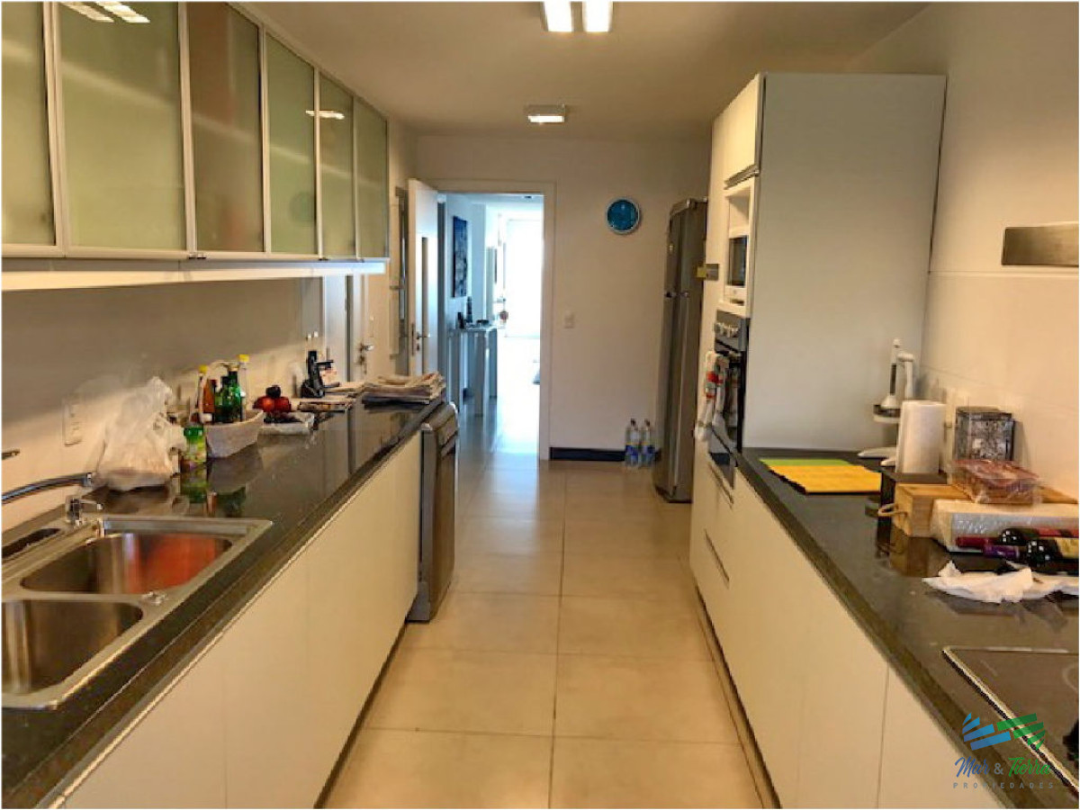 Apartamento ID.1512 - Apartamento en Mansa, 3 dormitorios *