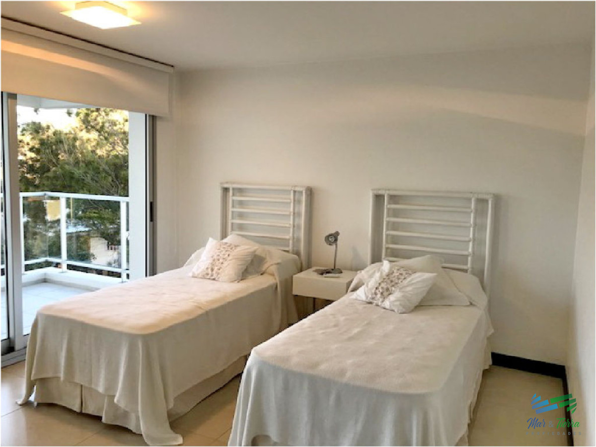 Apartamento ID.1512 - Apartamento en Mansa, 3 dormitorios *