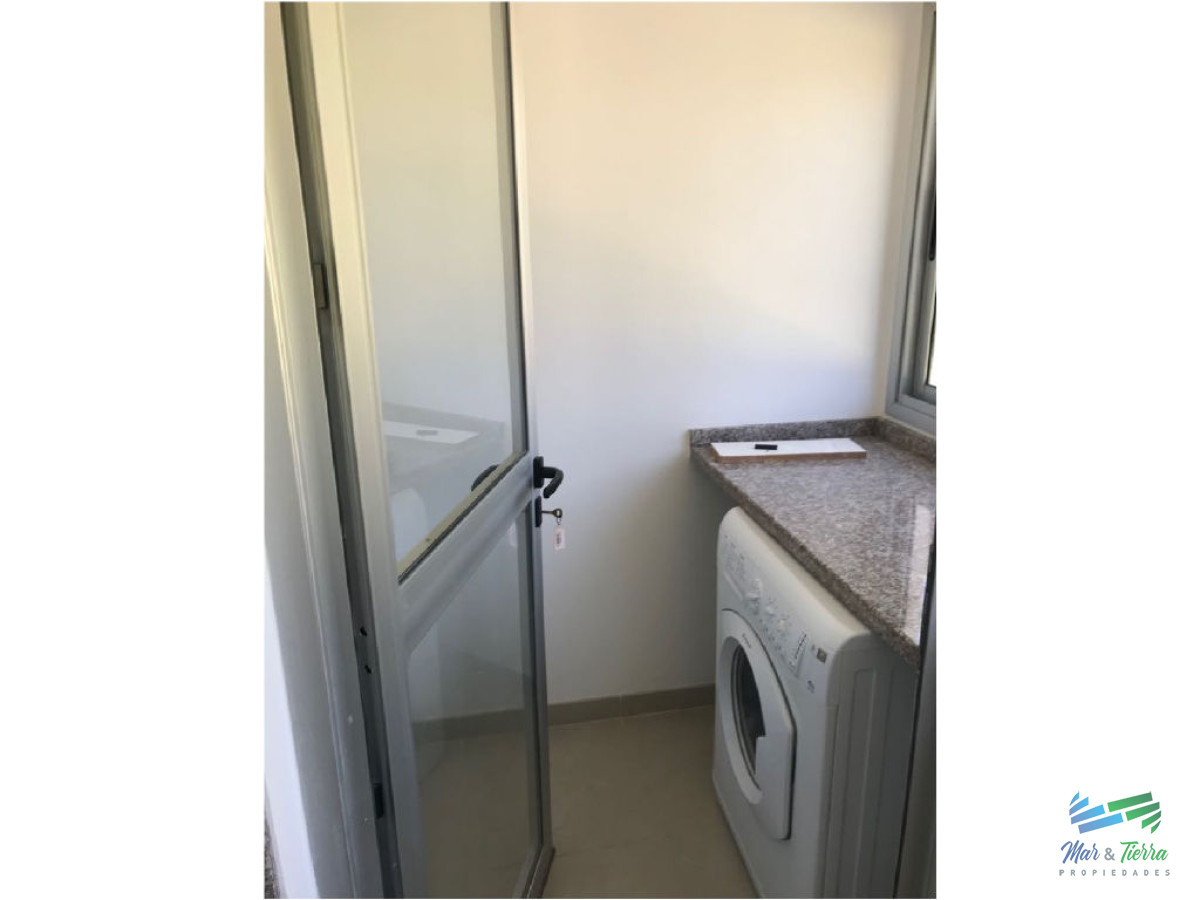 Apartamento ID.1520 - Apartamento en Rincón del Indio, 3 dormitorios *