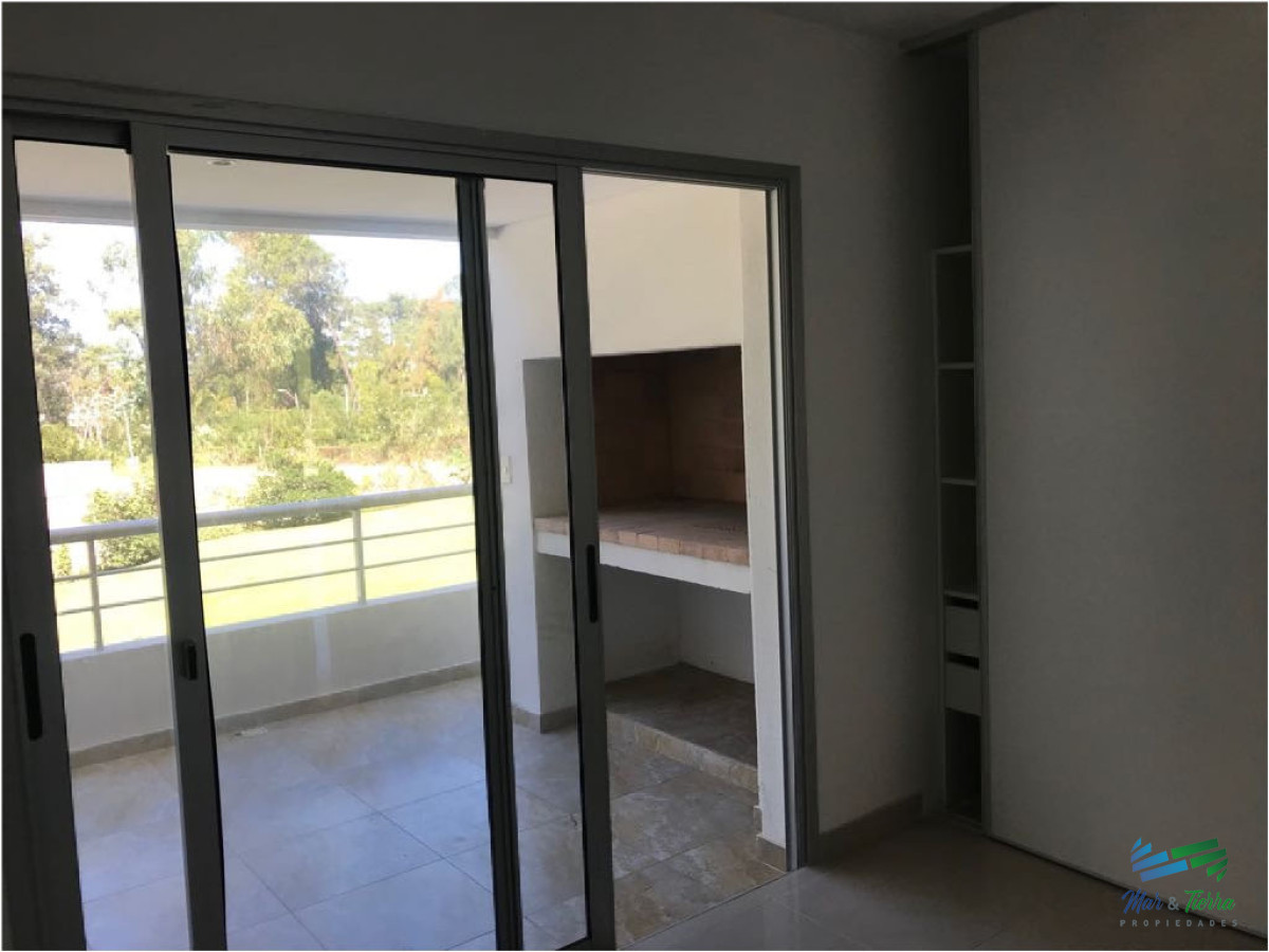 Apartamento ID.1520 - Apartamento en Rincón del Indio, 3 dormitorios *