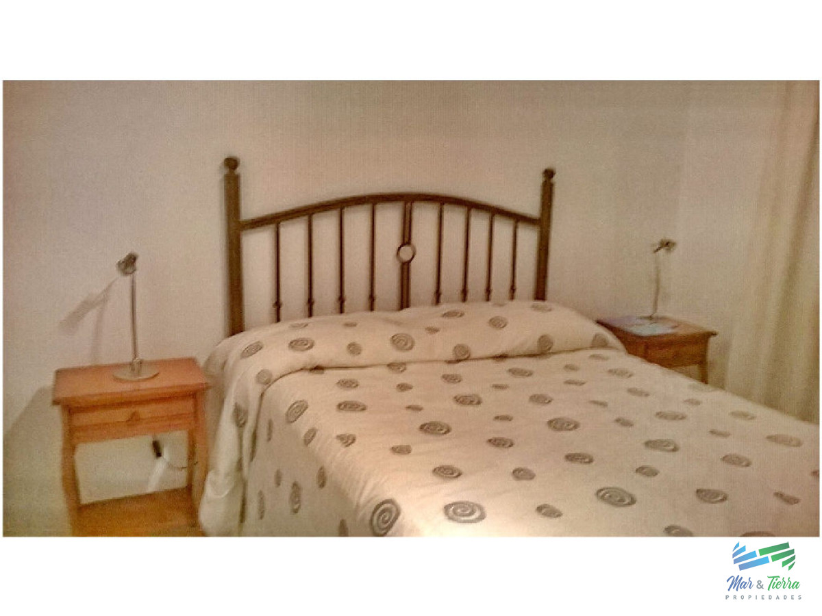 Apartamento ID.171 - Vendo apartamento de 2 dormitorios enedificio con servicios con vista al mar, Punta del Este.