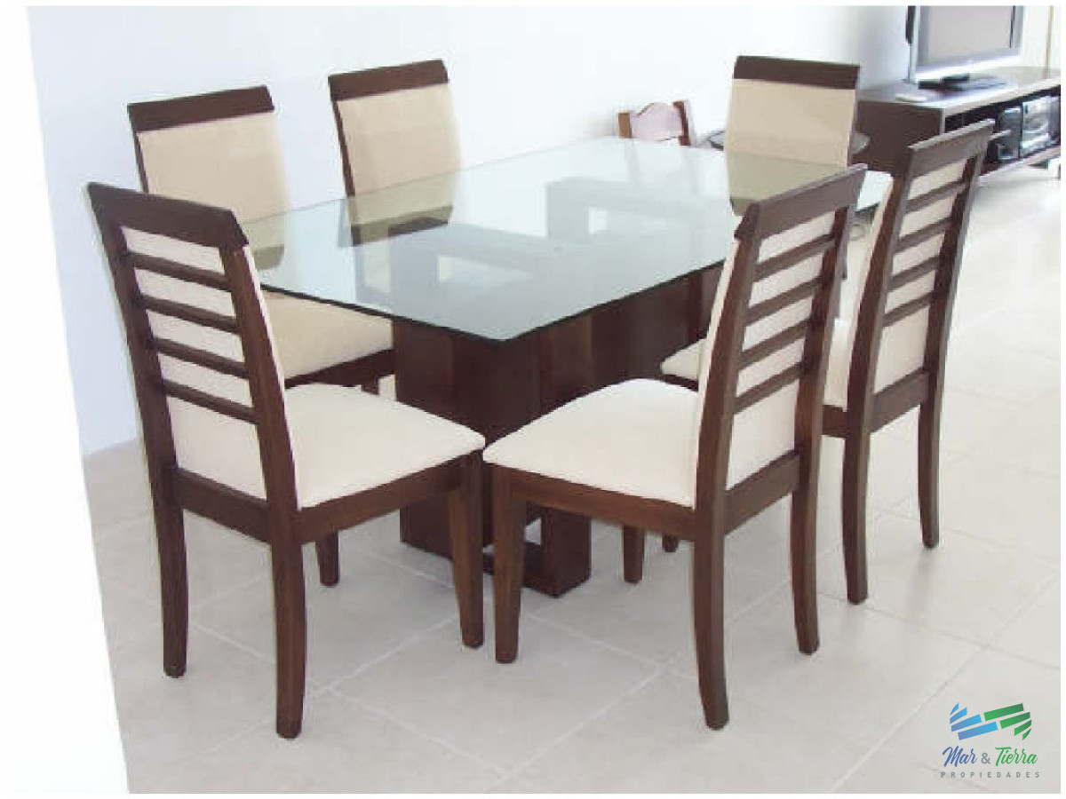 Apartamento ID.17 - En Alquiler y Venta... Torre con muy buena ubicación, a metros de las playas brava y mansa, muy cerca de la Península y de todos los servicios.
