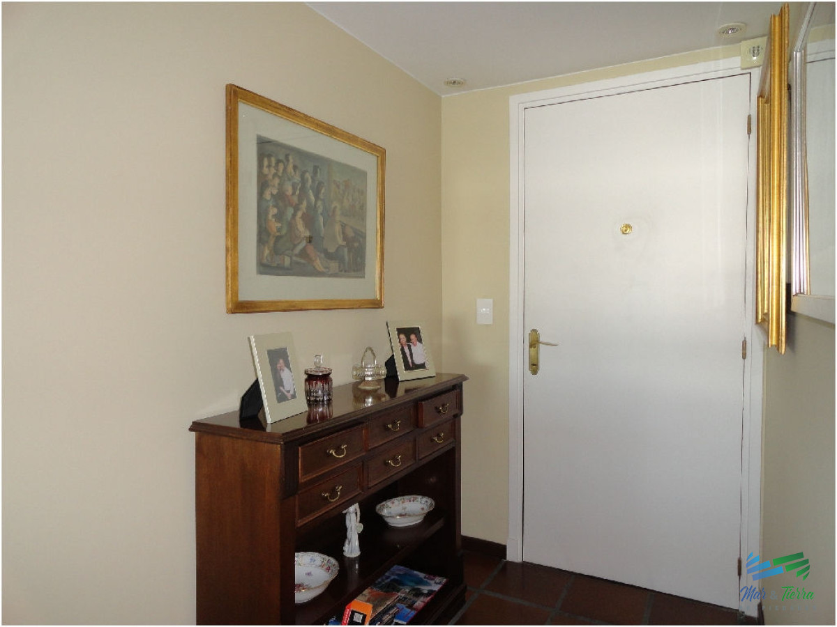 Apartamento ID.202 - Apartamento en Mansa, 2 dormitorios *