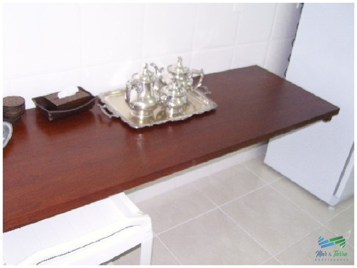 Apartamento ID.211 -    Apartamento en primera línea.. .piso alto con excelente vista al mar!