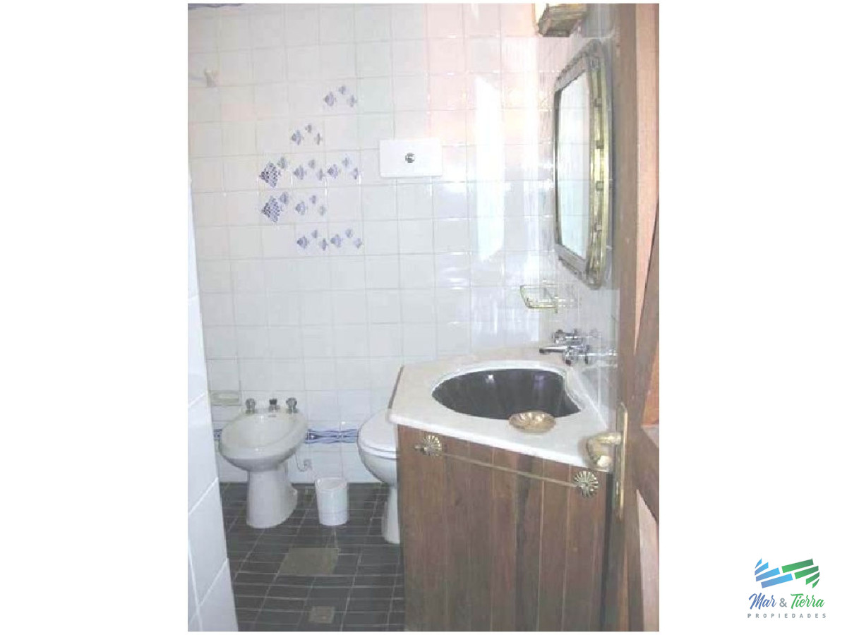 Apartamento ID.25 - Apartamento de 3 dormitorios frente al mar en venta y alquiler, Peninsula, Punta del Este.