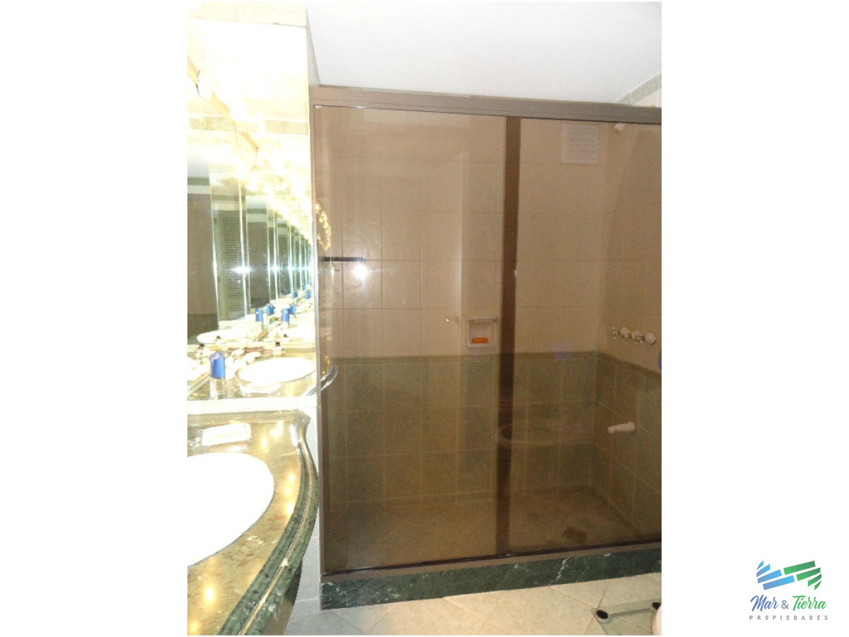 Apartamento ID.275 - En Venta...Hermoso Apartamento en una de las torres tradicionales de la mansa! 