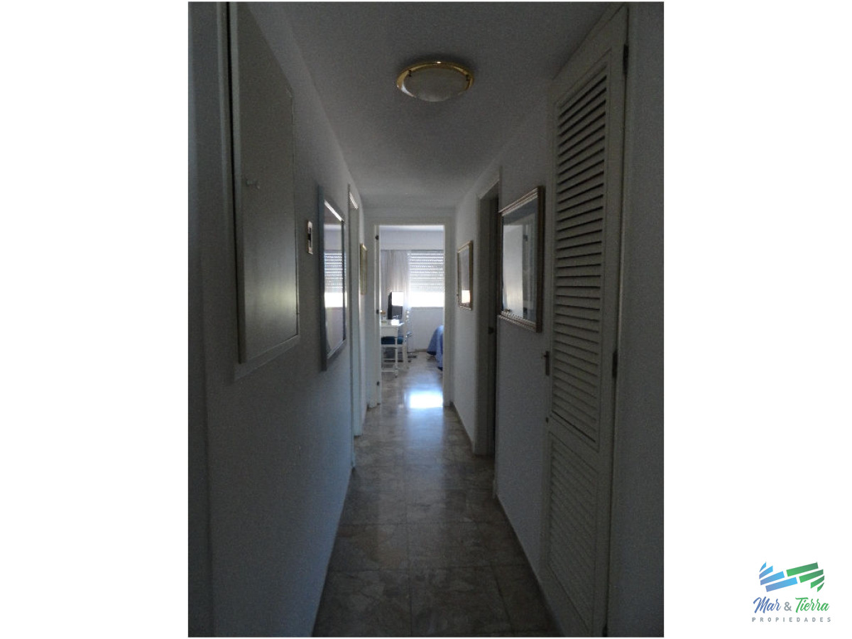 Apartamento ID.275 - En Venta...Hermoso Apartamento en una de las torres tradicionales de la mansa! 
