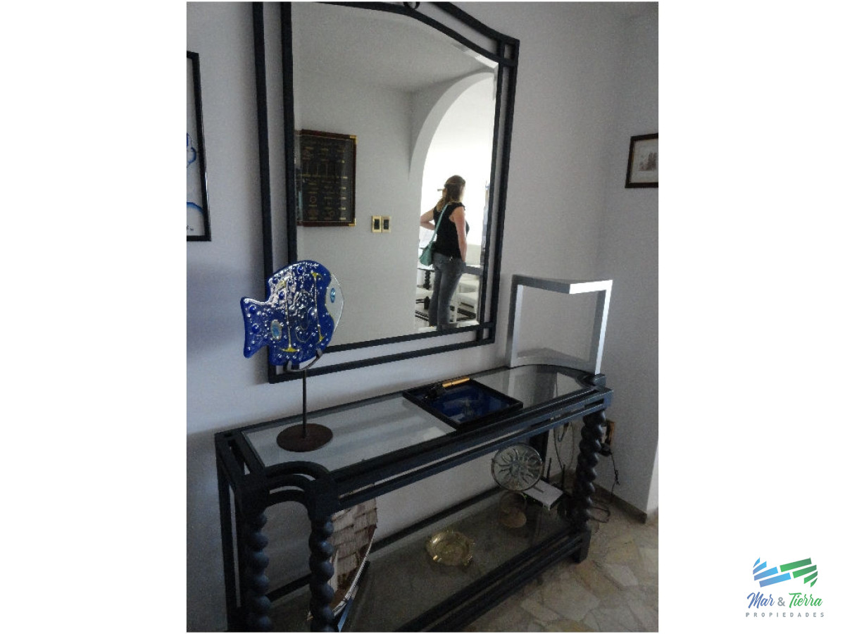 Apartamento ID.275 - En Venta...Hermoso Apartamento en una de las torres tradicionales de la mansa! 