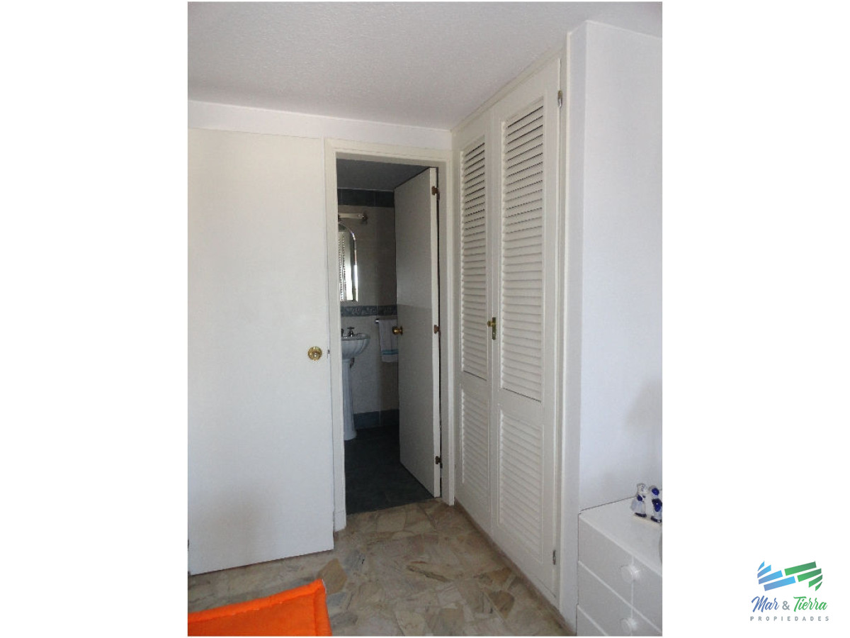 Apartamento ID.275 - En Venta...Hermoso Apartamento en una de las torres tradicionales de la mansa! 