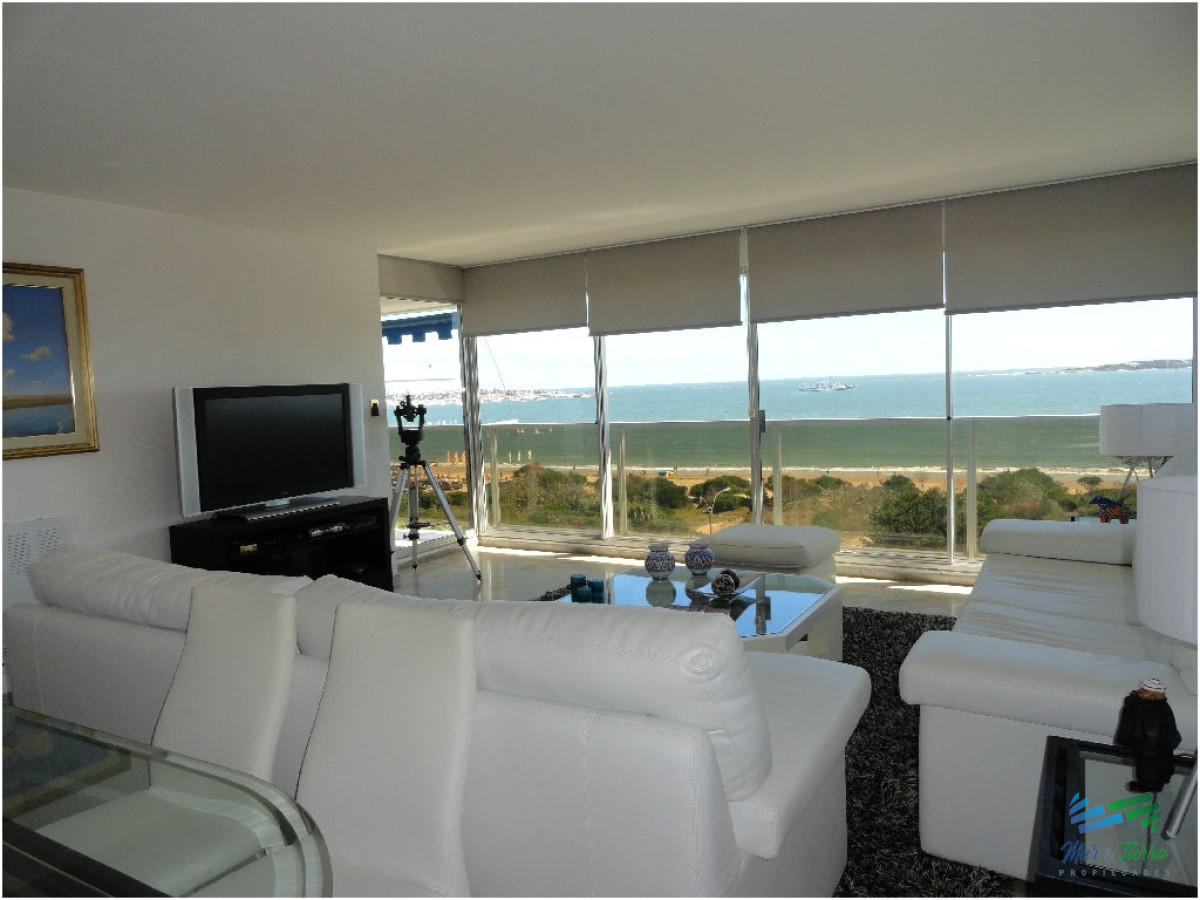 Apartamento ID.275 - En Venta...Hermoso Apartamento en una de las torres tradicionales de la mansa! 