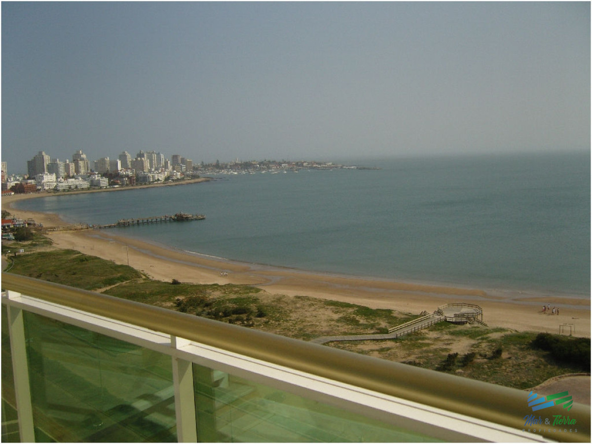 Apartamento ID.27 - En alquiler y venta.. primera línea playa mansa!!!