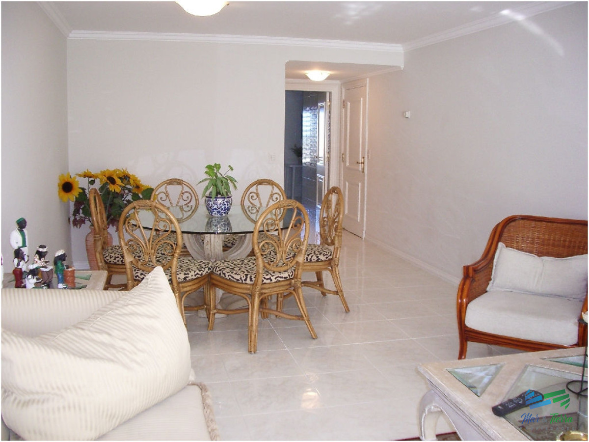 Apartamento ID.27 - En alquiler y venta.. primera línea playa mansa!!!