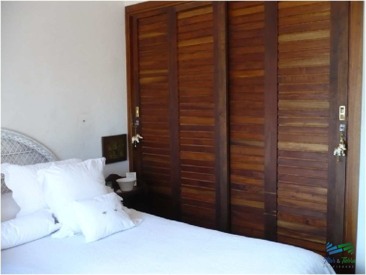 Apartamento ID.303 - Vendo apartametno 2 dormitorios con vista al mar en Peninsula, Punta del Este