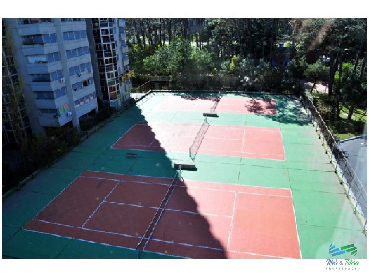 Apartamento ID.336 -    APARTAMENTO EN VENTA! Muy lindo apartamento ubicado sobre Roosvelt.