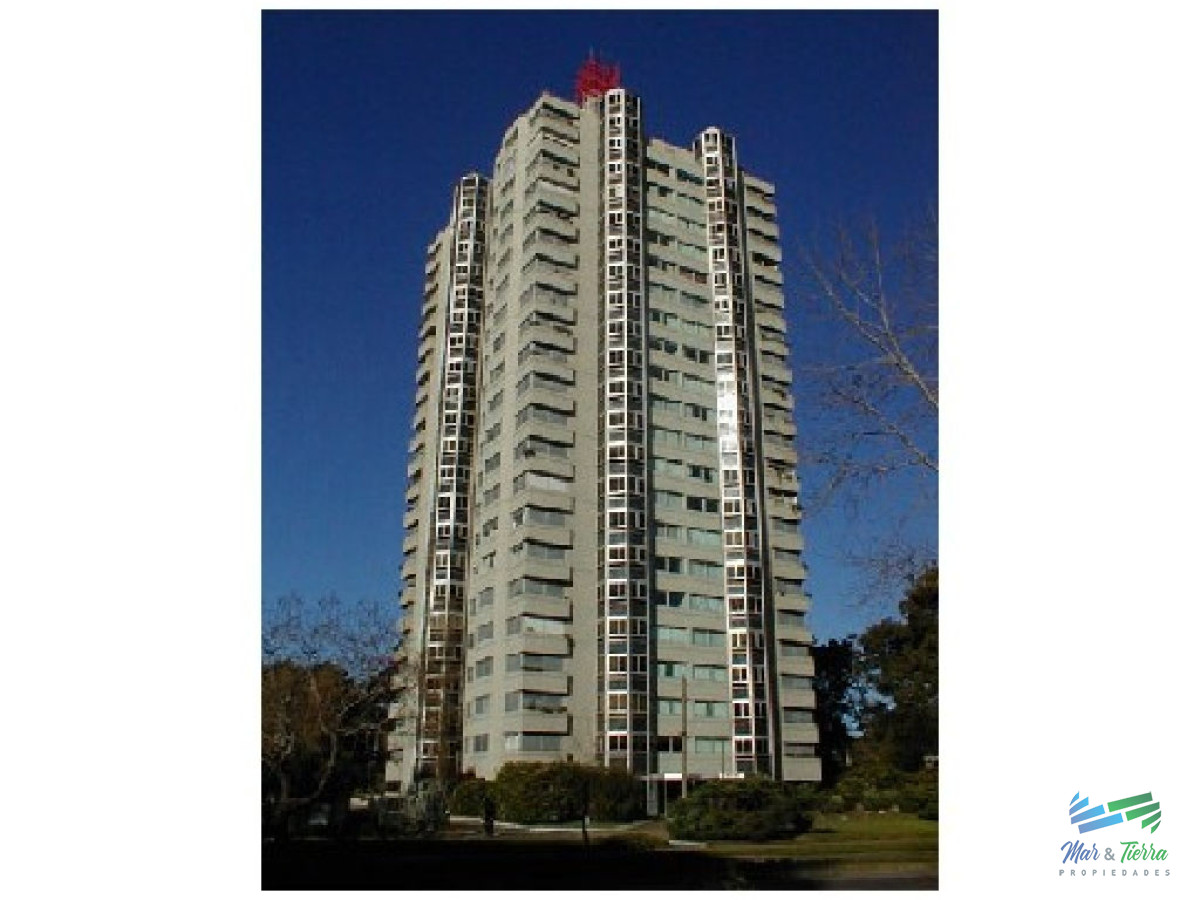 Apartamento ID.336 -    APARTAMENTO EN VENTA! Muy lindo apartamento ubicado sobre Roosvelt.