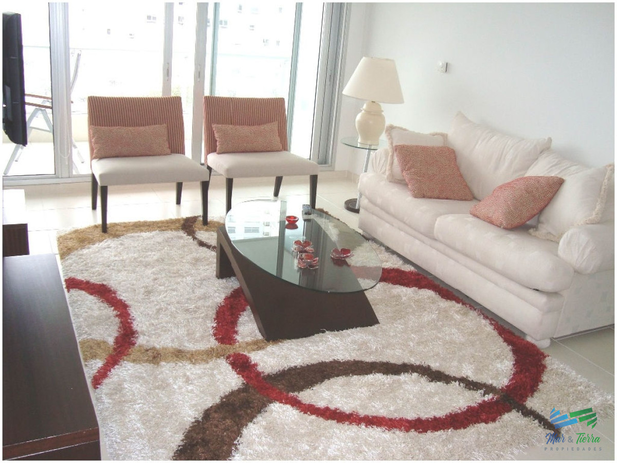Apartamento ID.38 - En alquiler.. torre de categoría con excelentes servicios.