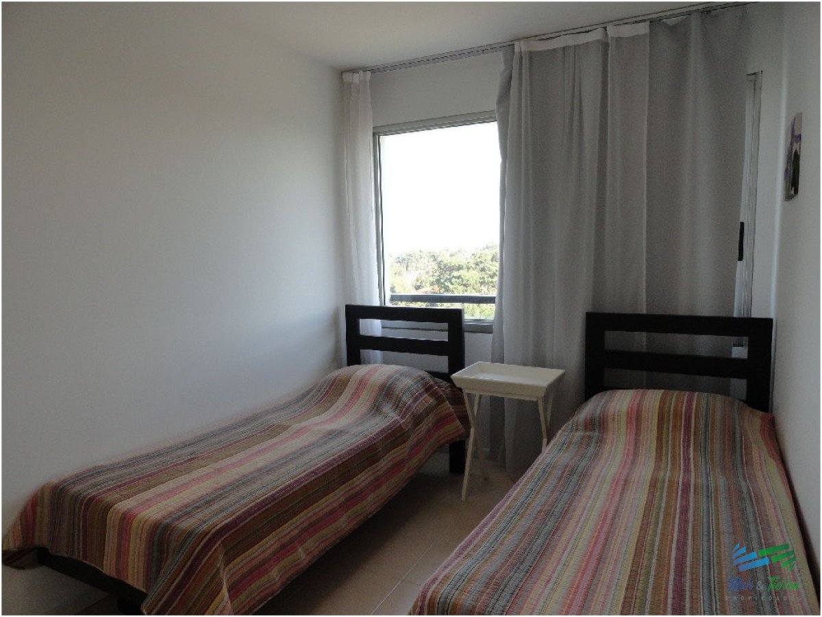 Apartamento ID.404 - Apartamento en Roosevelt, 2 dormitorios *